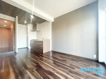 3LDK apartment in Sumiyoshi Ward