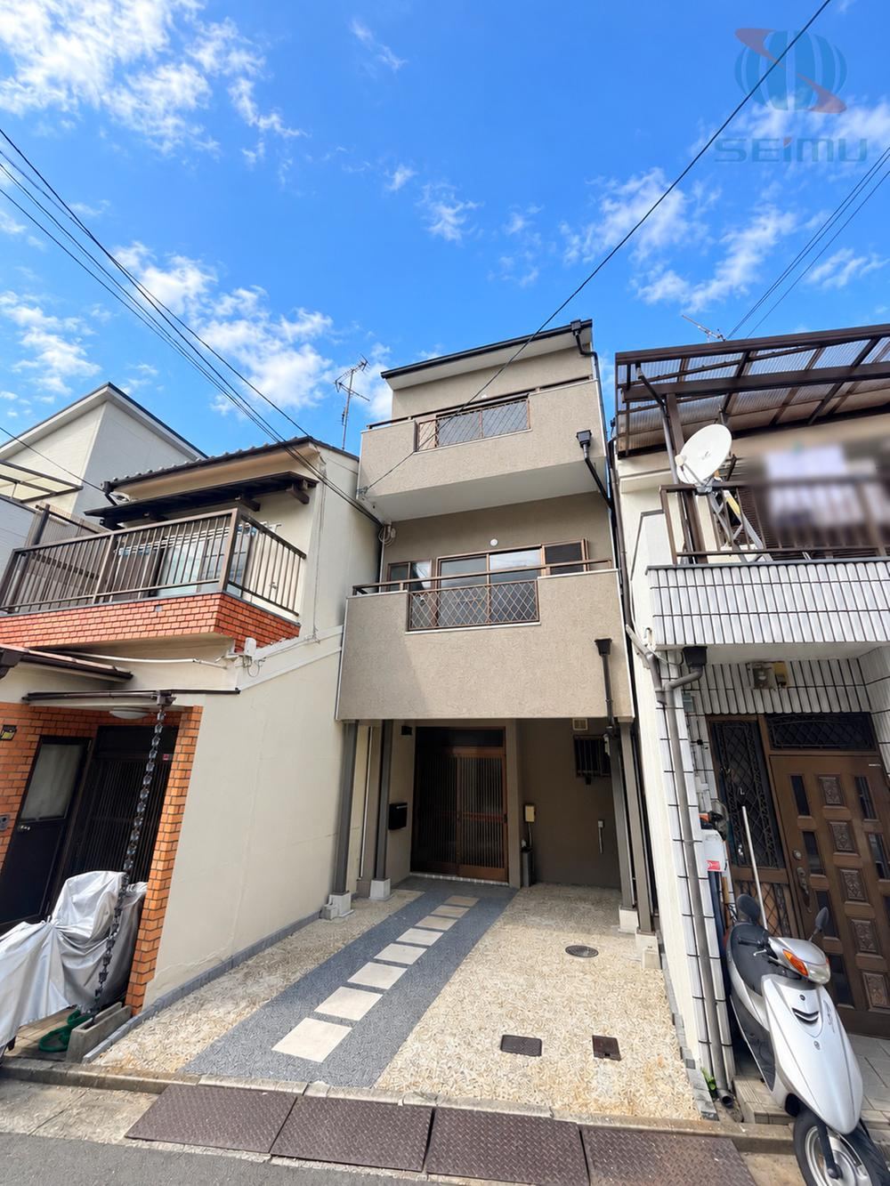 4LDK house in Moriguchi, Osaka - Photo 1
