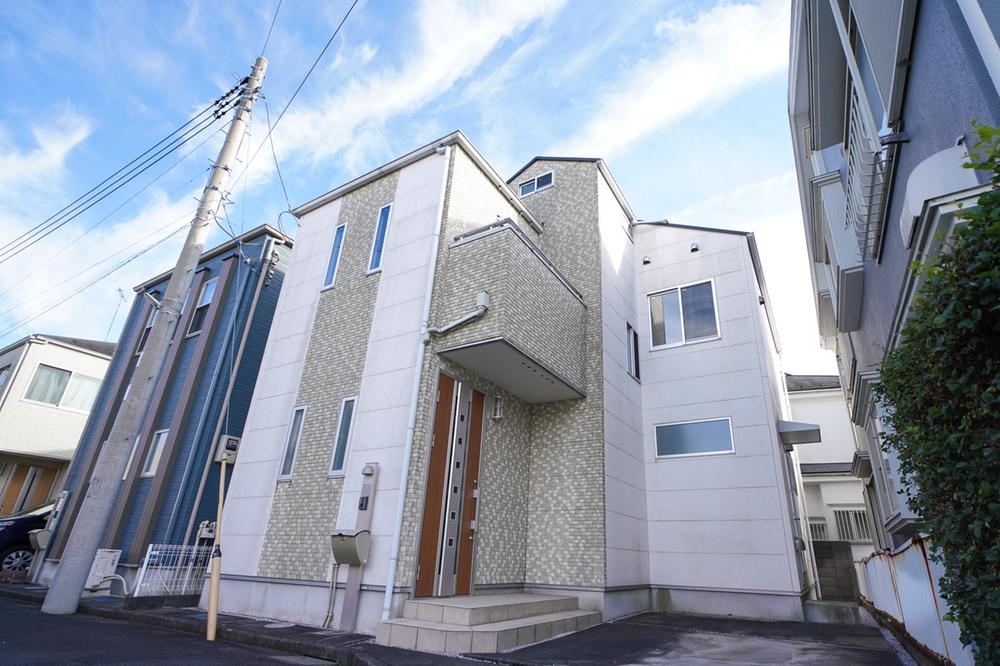 3LDK house in Nishitokyo, Tokyo - Photo 1
