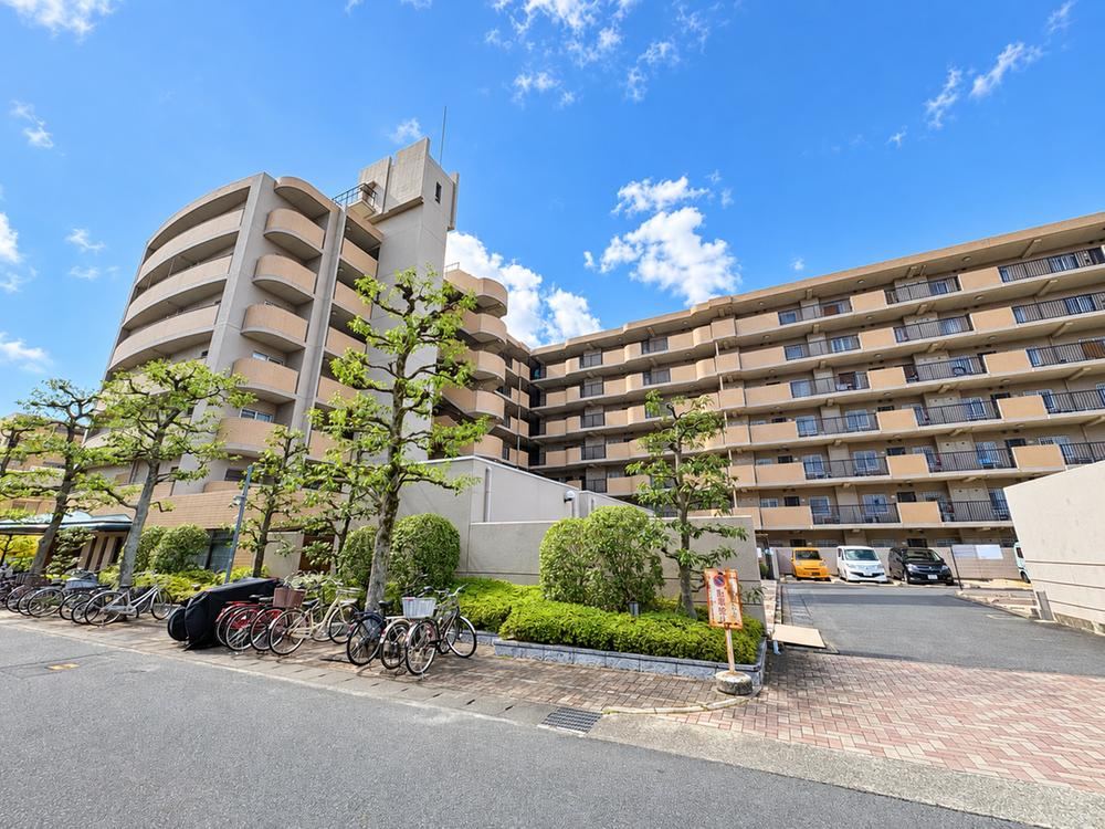3LDK apartment in Fushimi Ward, Kyoto - Photo 1
