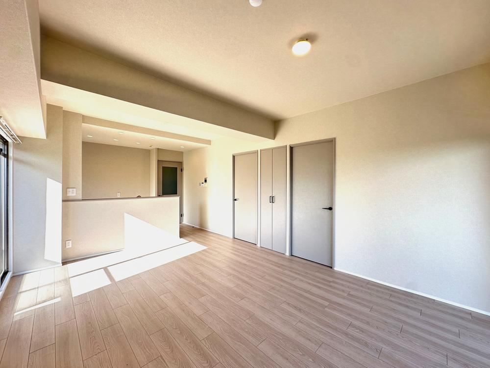 4LDK apartment in Takarazuka, Hyogo - Photo 1