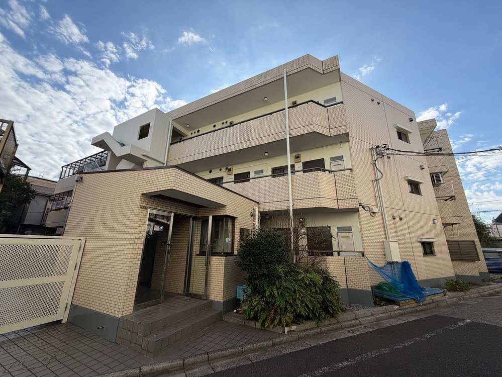 3LDK apartment in Adachi Ward, Tokyo - Photo 1
