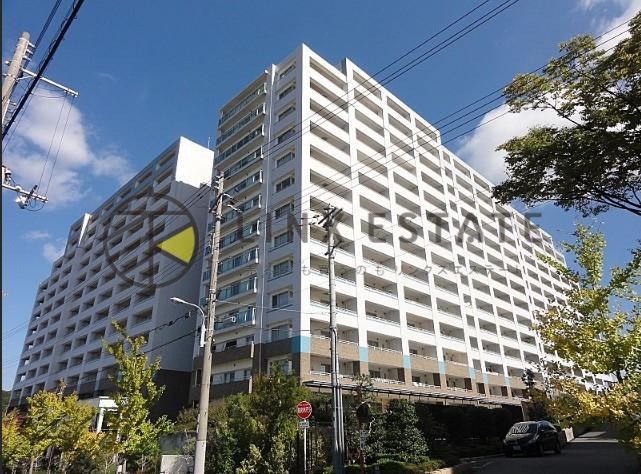 3LDK apartment in Nishi Ward, Kobe, Hyogo - Photo 1