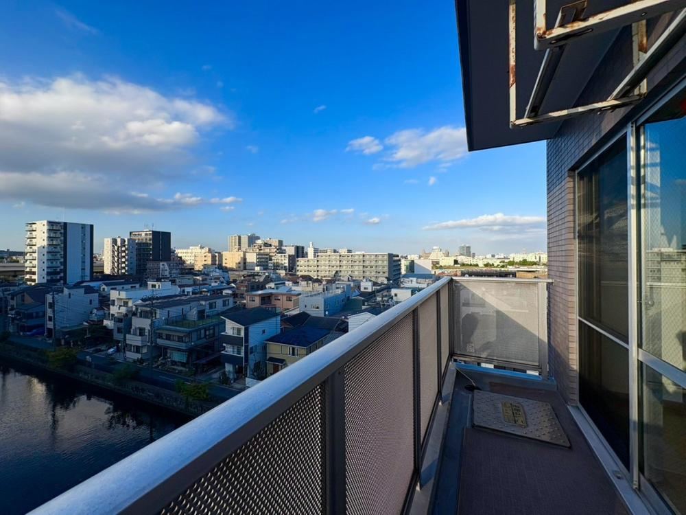 2LDK apartment in Kanagawa Ward, Yokohama, Kanagawa - Photo 1