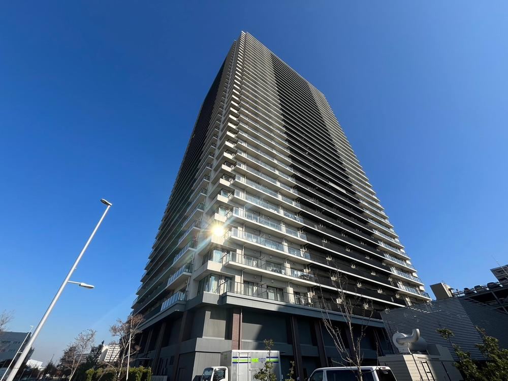 3LDK apartment in Katsushika Ward, Tokyo - Photo 1