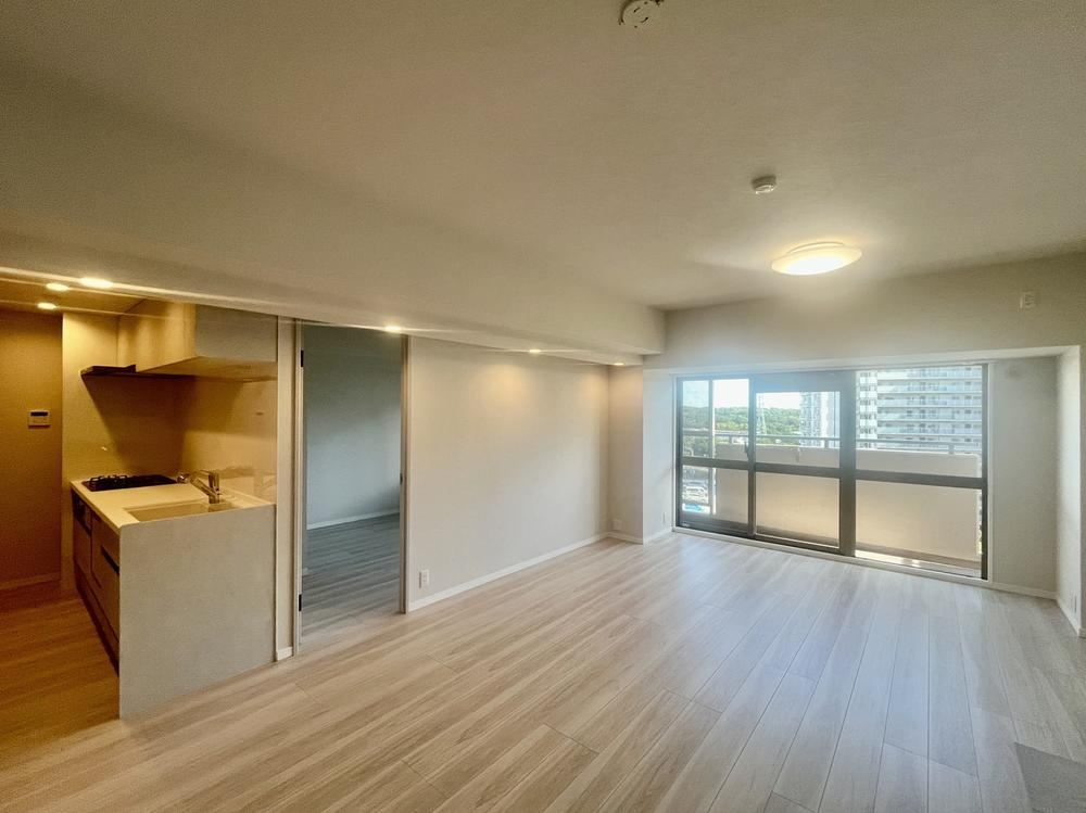 4LDK apartment in Nishi Ward, Kobe, Hyogo - Photo 1