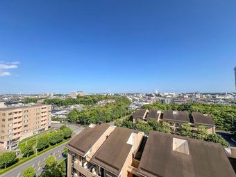 3LDK apartment in Tsuzuki Ward, Yokohama