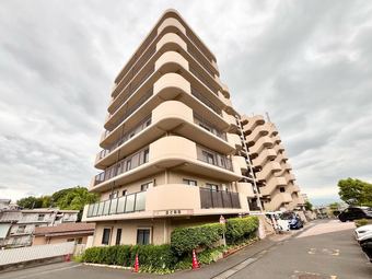 3LDK apartment in Zama