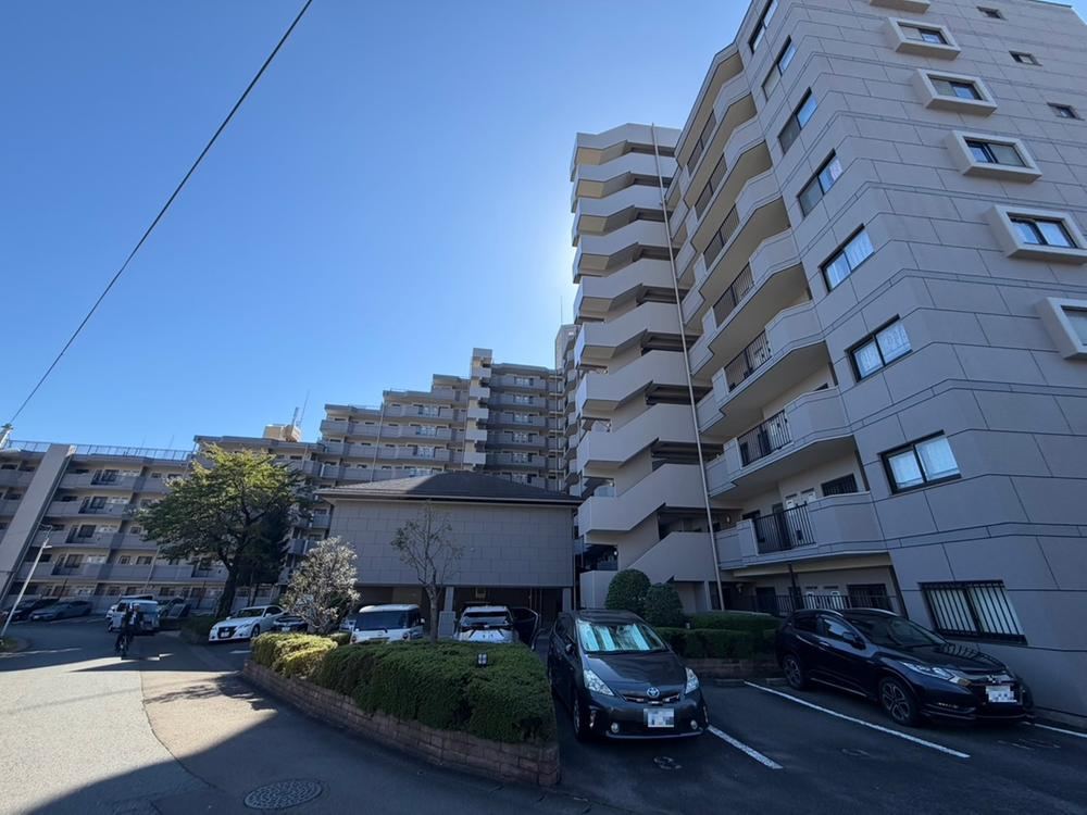 3LDK apartment in Aoba Ward, Sendai, Miyagi - Photo 1