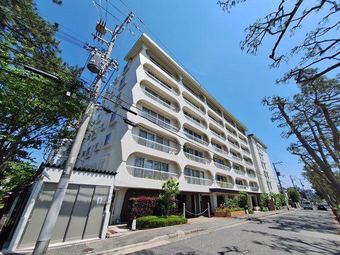 2LDK+S apartment in Ashiya