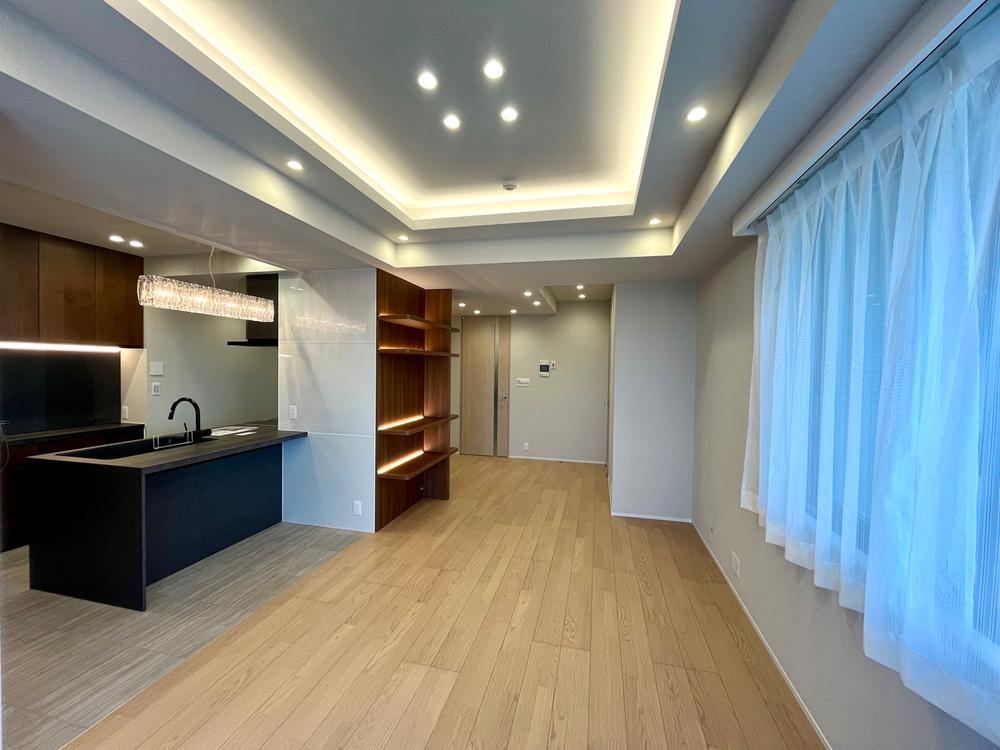 2LDK apartment in Shinagawa Ward, Tokyo - Photo 1