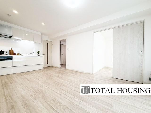 2LDK+S apartment in Chuo Ward, Sapporo, Hokkaido - Photo 1