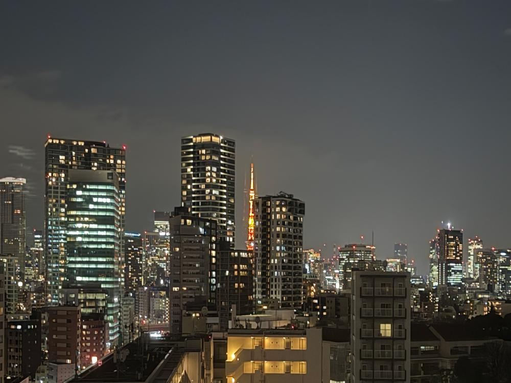 2LDK apartment in Minato Ward, Tokyo - Photo 1