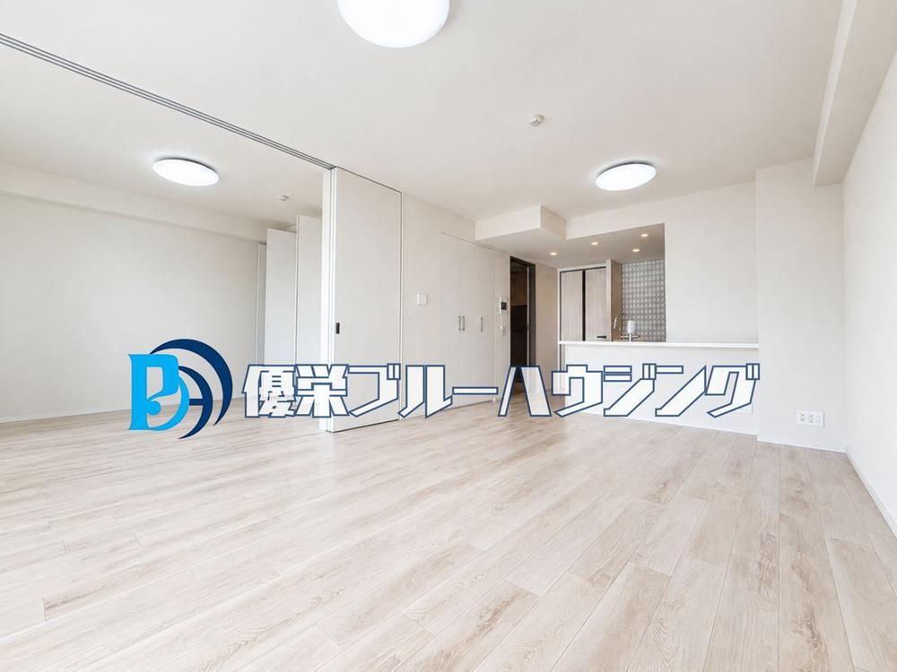 3LDK apartment in Konan Ward, Yokohama, Kanagawa - Photo 1