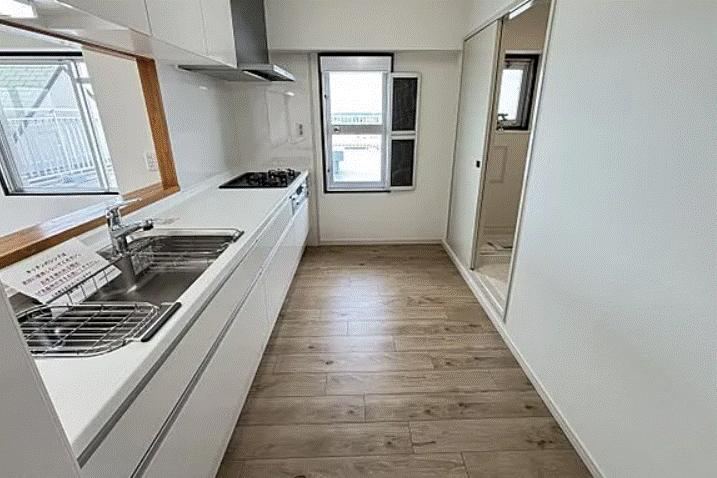 3LDK apartment in Nishi Ward, Kobe, Hyogo - Photo 1