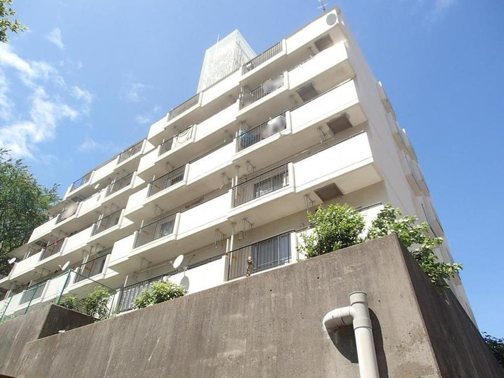 1DK apartment in Isogo Ward, Yokohama, Kanagawa - Photo 1