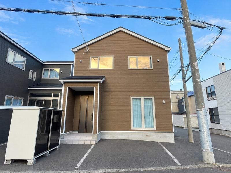 3LDK house in Shiroishi Ward, Sapporo, Hokkaido - Photo 1