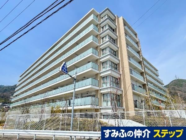 3LDK apartment in Nada Ward, Kobe, Hyogo - Photo 1