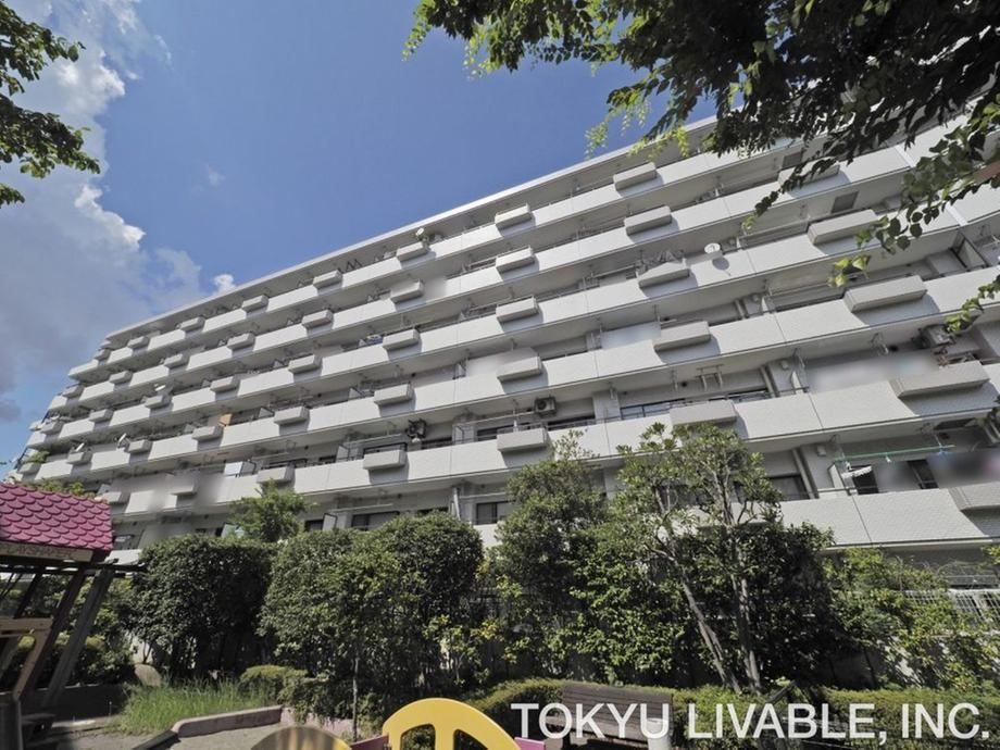 2LDK apartment in Minami Ward, Yokohama, Kanagawa - Photo 1