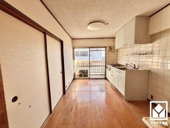 2DK apartment in Minami Ward