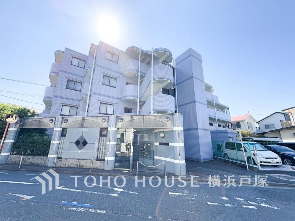 3LDK apartment in Fujisawa, Kanagawa - Photo 1