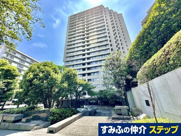3LDK apartment in Bunkyo Ward, Tokyo - Photo 1