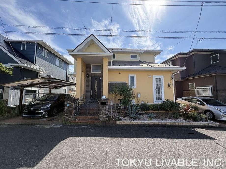 4LDK house in Oamishirasato, Chiba - Photo 1