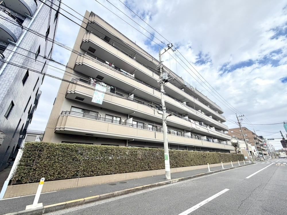 3LDK apartment in Adachi Ward, Tokyo - Photo 1