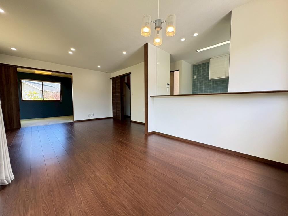 4LDK+S house in Mino, Osaka - Photo 1