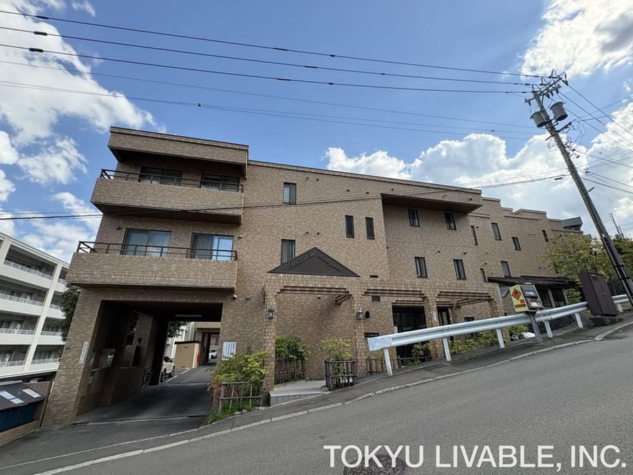 3LDK apartment in Chuo Ward, Sapporo, Hokkaido - Photo 1
