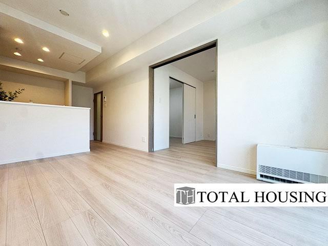 2LDK+S apartment in Toyohira Ward, Sapporo, Hokkaido - Photo 1