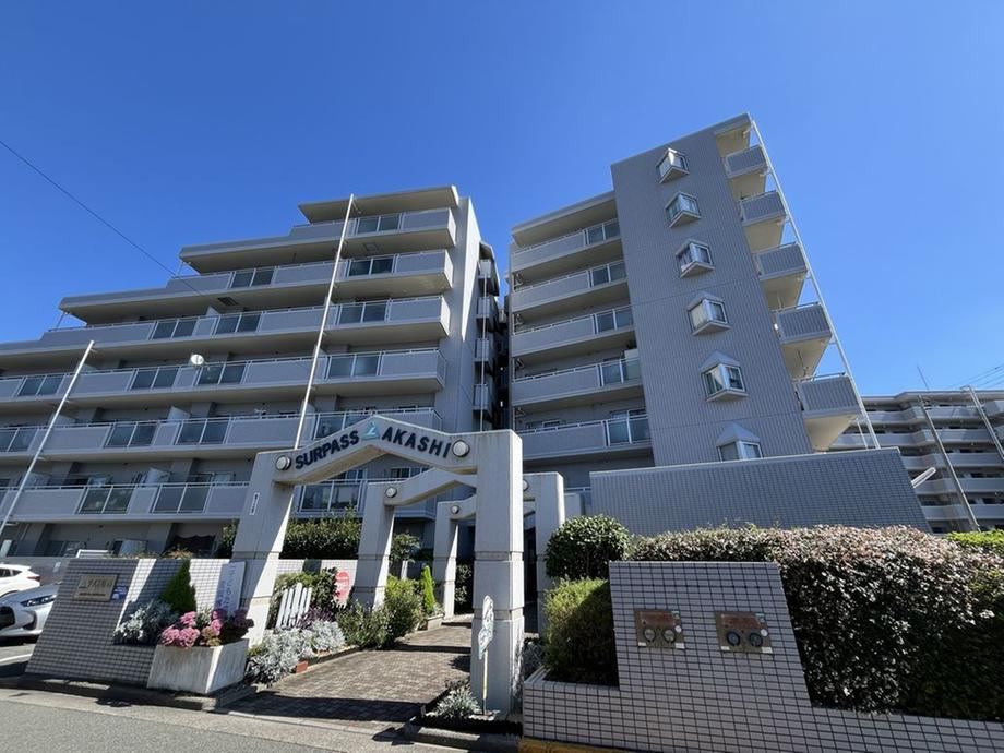 3LDK apartment in Akashi, Hyogo - Photo 1