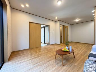 4LDK house in Mino