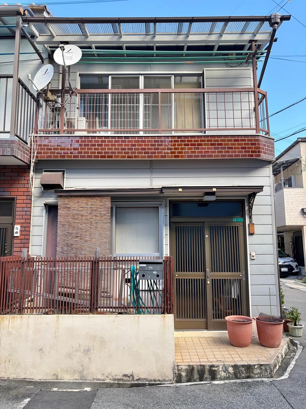 3DK house in Yodogawa Ward, Osaka - Photo 1