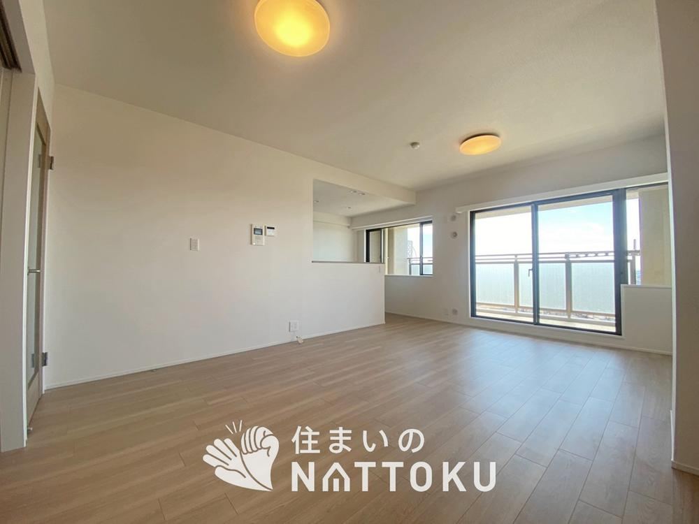 4LDK apartment in Neyagawa, Osaka - Photo 1