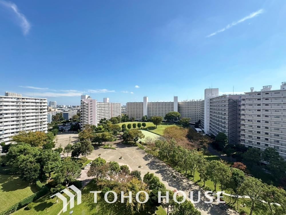2LDK+S apartment in Urayasu, Chiba - Photo 1