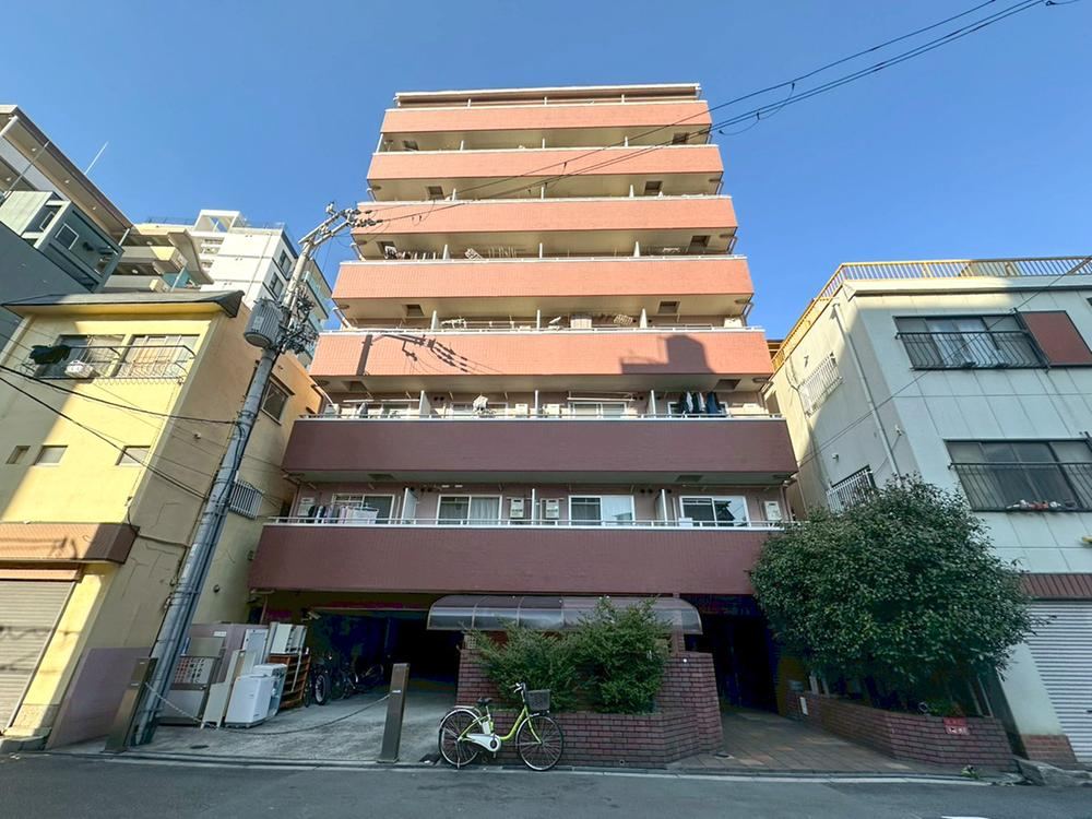1DK apartment in Naniwa Ward, Osaka - Photo 1