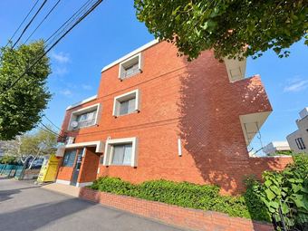 2DK apartment in Fussa