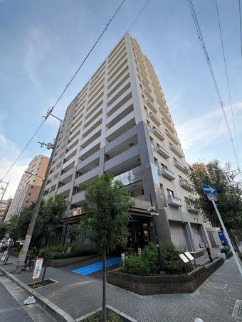 2LDK apartment in Chuo Ward