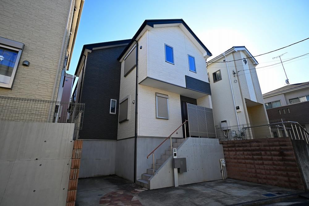 4LDK house in Kanazawa Ward, Yokohama, Kanagawa - Photo 1