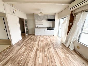 2LDK apartment in Misato