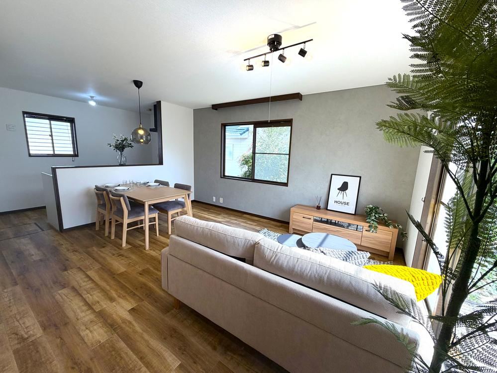 5LDK house in Mizumaki, Onga District, Fukuoka - Photo 1
