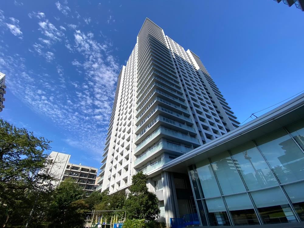 2LDK apartment in Omiya Ward, Saitama - Photo 1