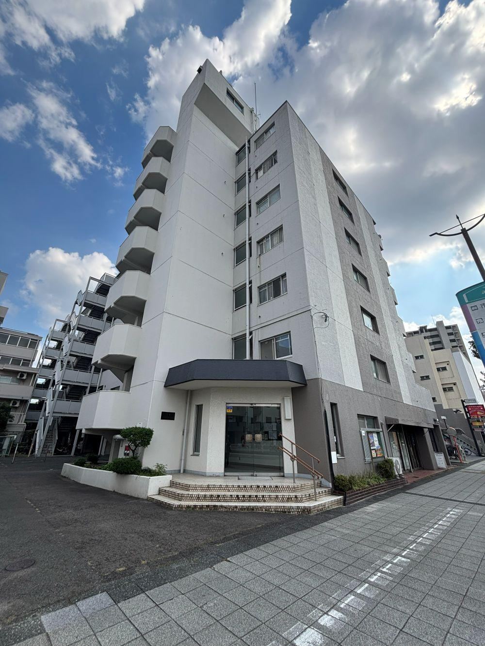 2LDK apartment in Chikusa Ward, Nagoya, Aichi - Photo 1