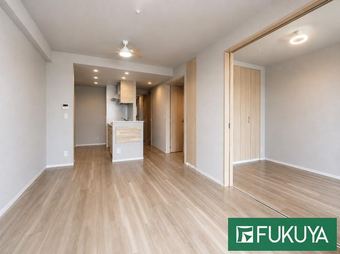 3LDK apartment in Higashisumiyoshi Ward