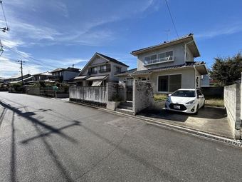 4LDK+S house in Higashi Ward