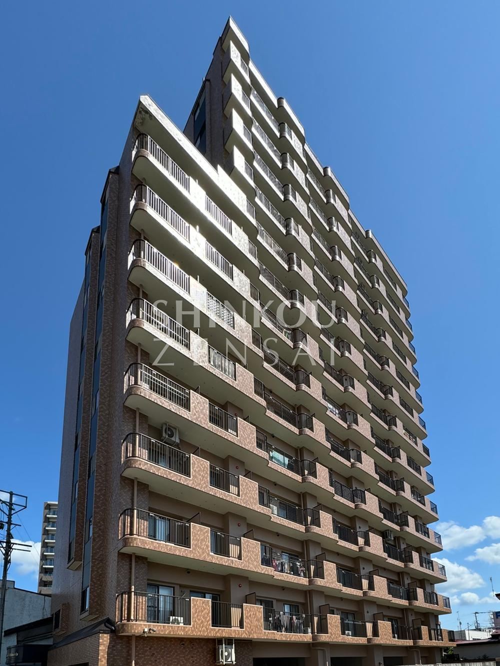 2LDK+S apartment in Hirosaki, Aomori - Photo 1