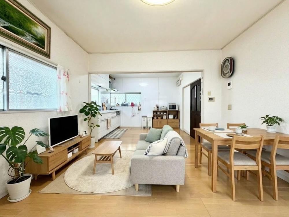 6LDK house in Nerima Ward, Tokyo - Photo 1