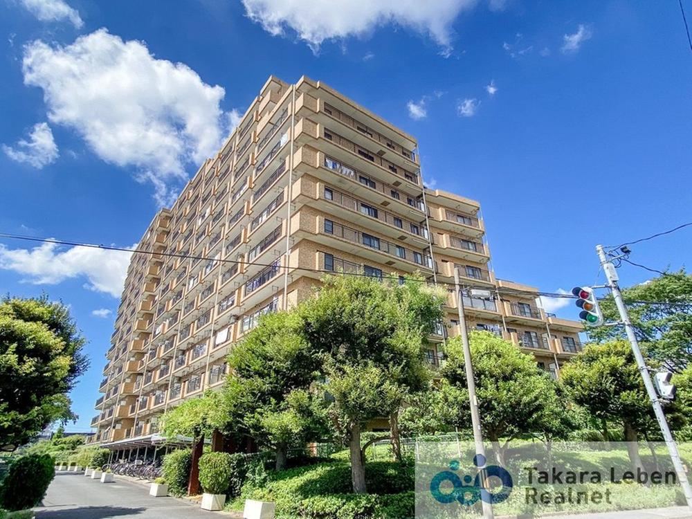 2LDK apartment in Kawaguchi, Saitama - Photo 1
