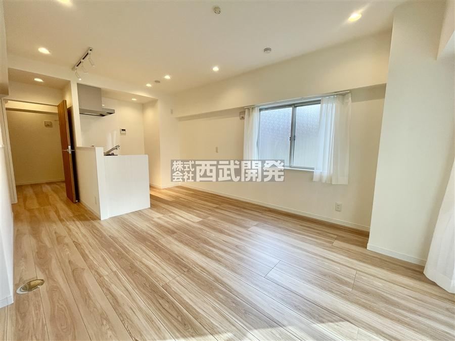 2LDK apartment in Tachikawa, Tokyo - Photo 1